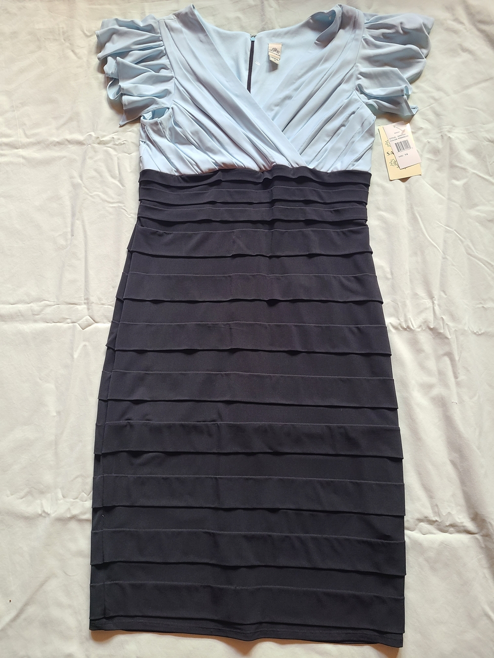 Sangria light blue and black tiered dress with flutter short sleeves size 14